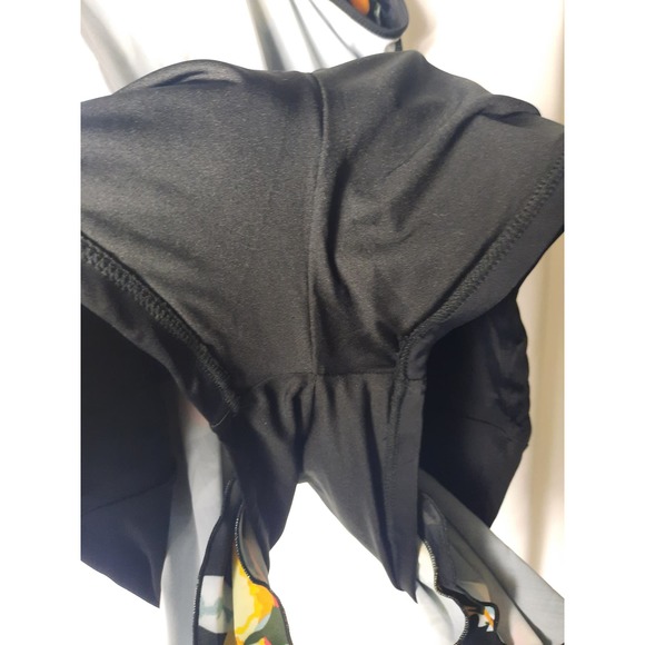 One Piece Skirted Swimsuit Black with Orange Fruit Print XXL - Picture 11 of 13